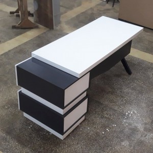 Çalışma Masaları