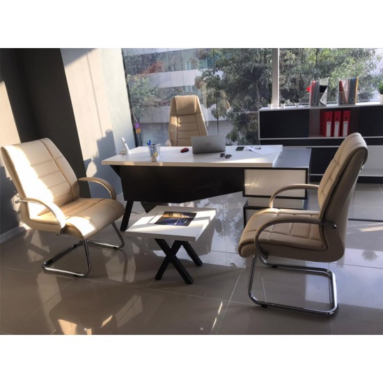 Vetra Executive Desk Set