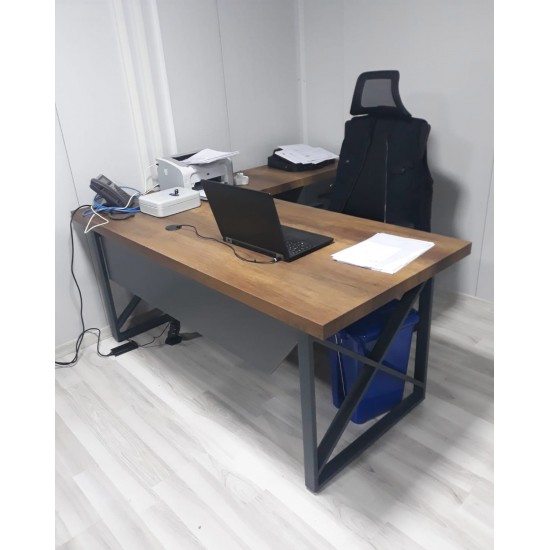 Astra Working  Desk L